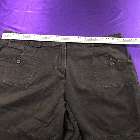 ππ½ππ½Dress Barn Solid Black Plus Size Shortππ½ - Picture 8 of 8